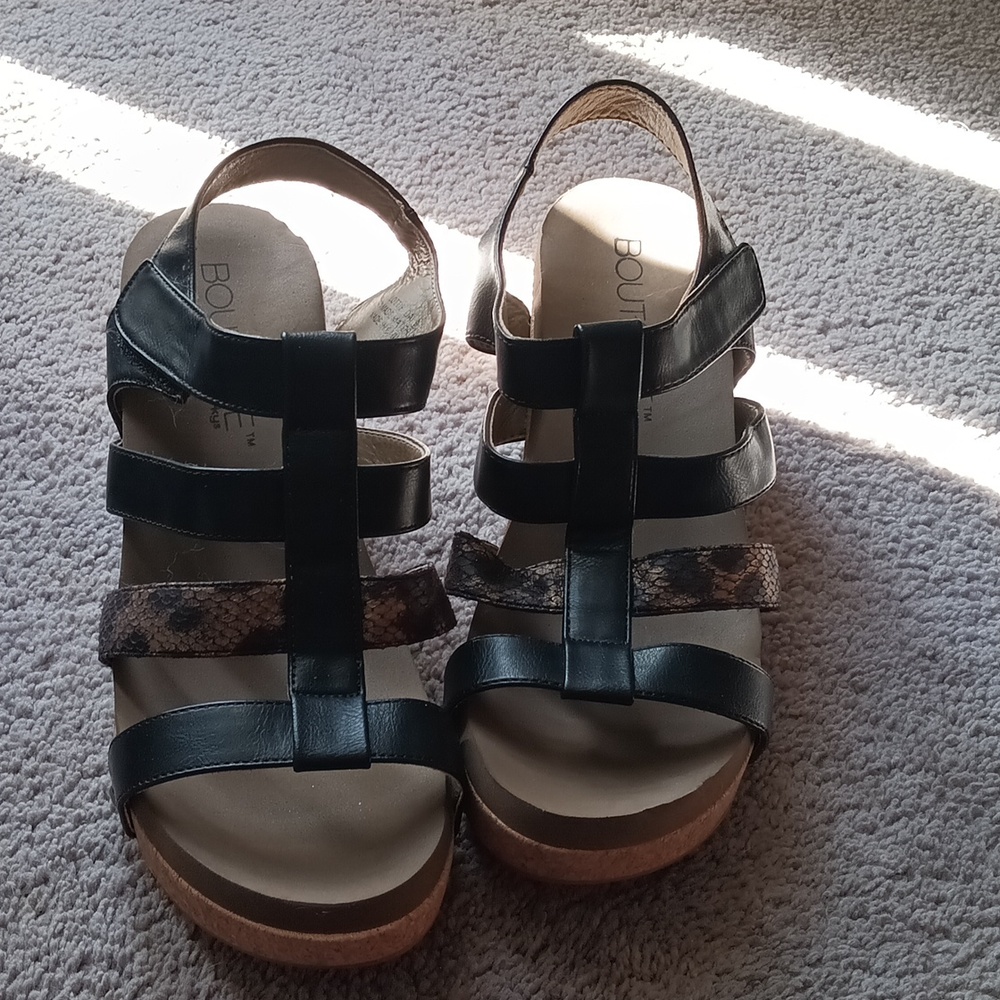 Wedges - Picture 3 of 3